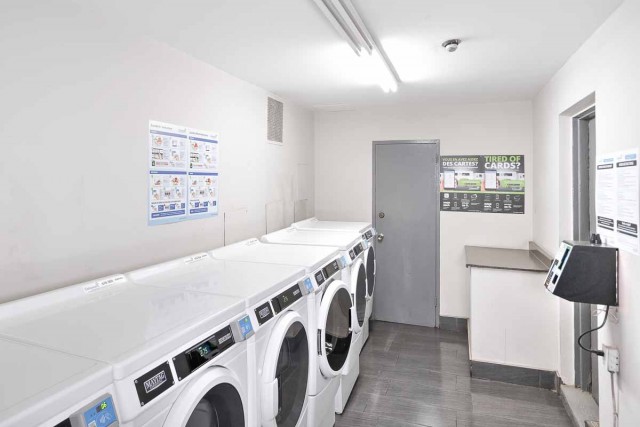 Montreal-West Apartment 1 b. $1,170/month. Apartment for rent in Montreal-West