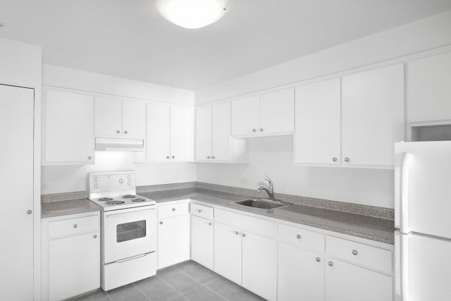 Dorval Apartment 1 b. $1,390/month. Apartment for rent in Dorval