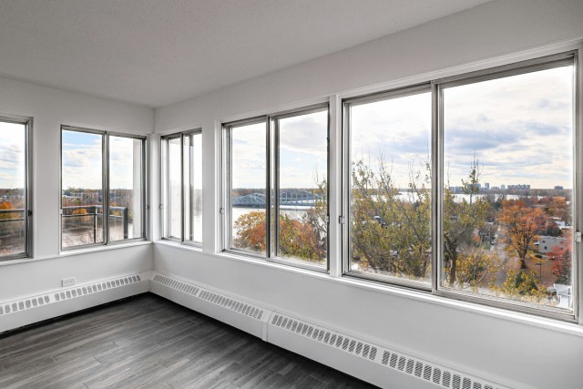 Laval-des-Rapides Apartment 2 b. $1,625/month. Apartment for rent in Laval-des-Rapides