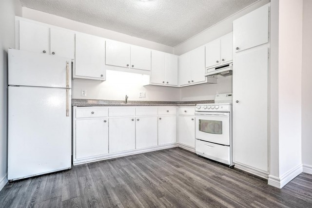 Quartier latin and south-central Apartment Studio $1,095/month. Apartment for rent in Quartier latin and south-central