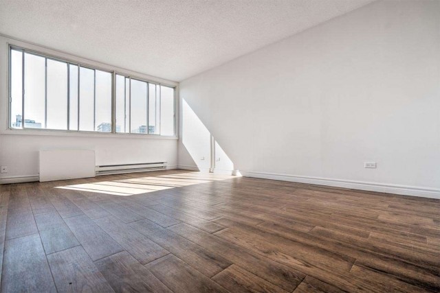 Downtown - Montreal Apartment Studio $1,095/month. Apartment for rent in Downtown - Montreal