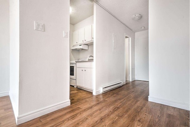 Downtown - Montreal Apartment Studio $1,095/month. Apartment for rent in Downtown - Montreal