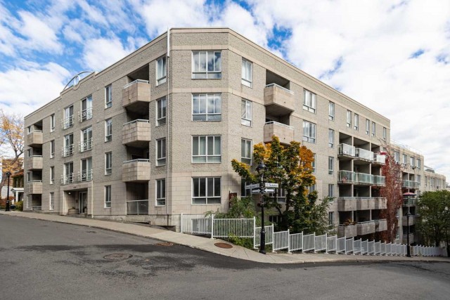 Quartier latin and south-central Apartment Studio $1,295/month. Apartment for rent in Quartier latin and south-central