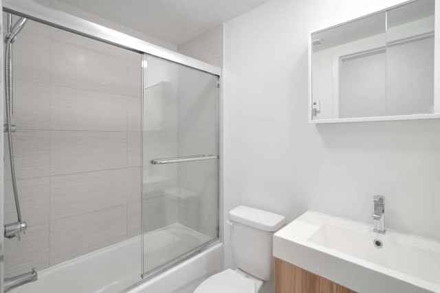 Cote-des-Neiges Apartment 1 b. $1,295/month. Apartment for rent in Cote-des-Neiges