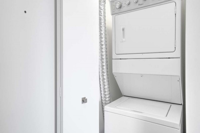 Cote-des-Neiges Apartment 1 b. $1,295/month. Apartment for rent in Cote-des-Neiges