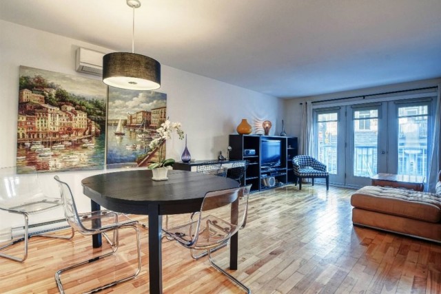 Plateau Mont-Royal  1 b. $67/day. Apartment for rent in Plateau Mont-Royal