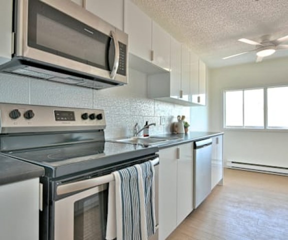 Fredericton Apartment 2 b. $1,675/month. Apartment for rent in Fredericton