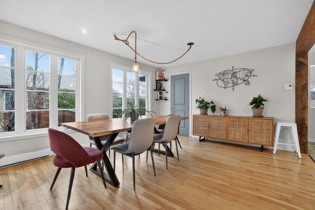 Hochelaga-Maisonneuve  3 b. $115/day. Apartment for rent in Hochelaga-Maisonneuve