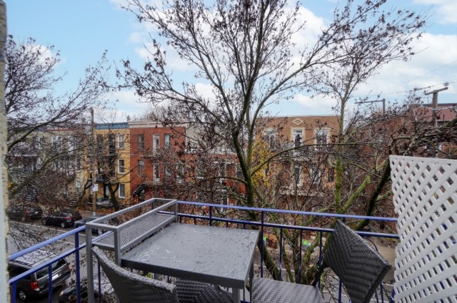Plateau Mont-Royal  1 b. $53/day. Apartment for rent in Plateau Mont-Royal