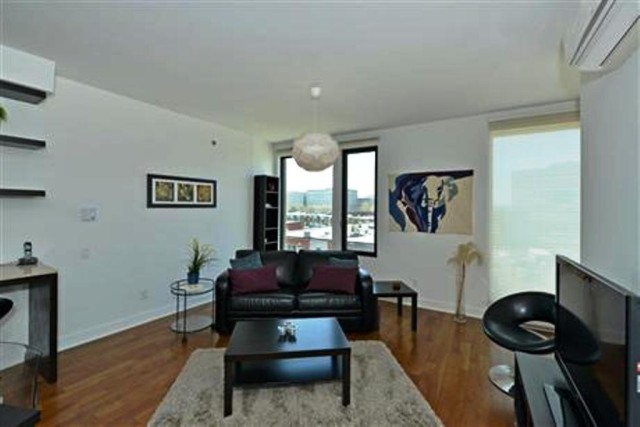 Rosemont,  Petite-Patrie  1 b. $69/day. Apartment for rent in Rosemont,  Petite-Patrie