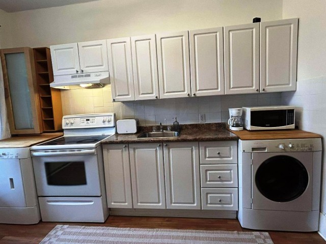Hochelaga-Maisonneuve  1 b. $55/day. Apartment for rent in Hochelaga-Maisonneuve