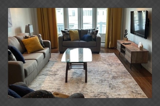 Mercier and Nouveau-Rosemont  3 b. $105/day. Apartment for rent in Mercier and Nouveau-Rosemont