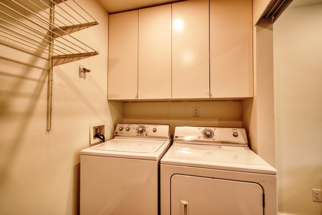 Mercier and Nouveau-Rosemont  1 b. $50/day. Apartment for rent in Mercier and Nouveau-Rosemont