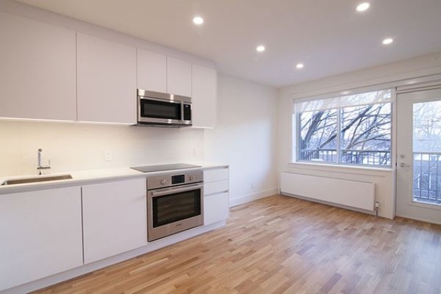 Notre-Dame-de-Grace Apartment 2 b. $1,695/month. Apartment for rent in Notre-Dame-de-Grace