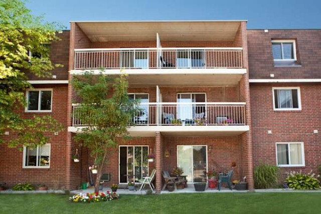St. Catharines Apartment 2 b. $1,875/month. Apartment for rent in St. Catharines