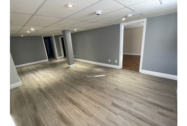 Candiac House 4+ b. $3,250/month. Apartment for rent in Candiac