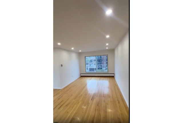 Dorval Apartment 2 b. $1,550/month. Apartment for rent in Dorval