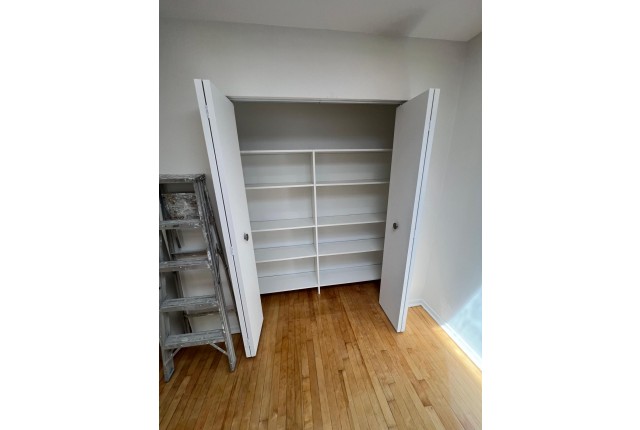 Dorval Apartment 1-2 b. $1,300/month. Apartment for rent in Dorval