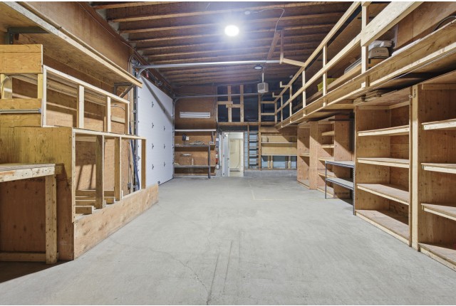 Ville-Emard and Cote-St-Paul Other commercial $3,000/month. Apartment for rent in Ville-Emard and Cote-St-Paul